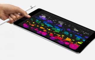 Apple iPad 10.5-inch (iPad Pro 2) Won Tablet of the Year | Best Tech 2017