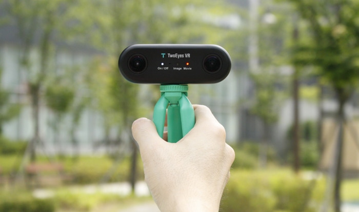 TwoEyes VR 360 camera